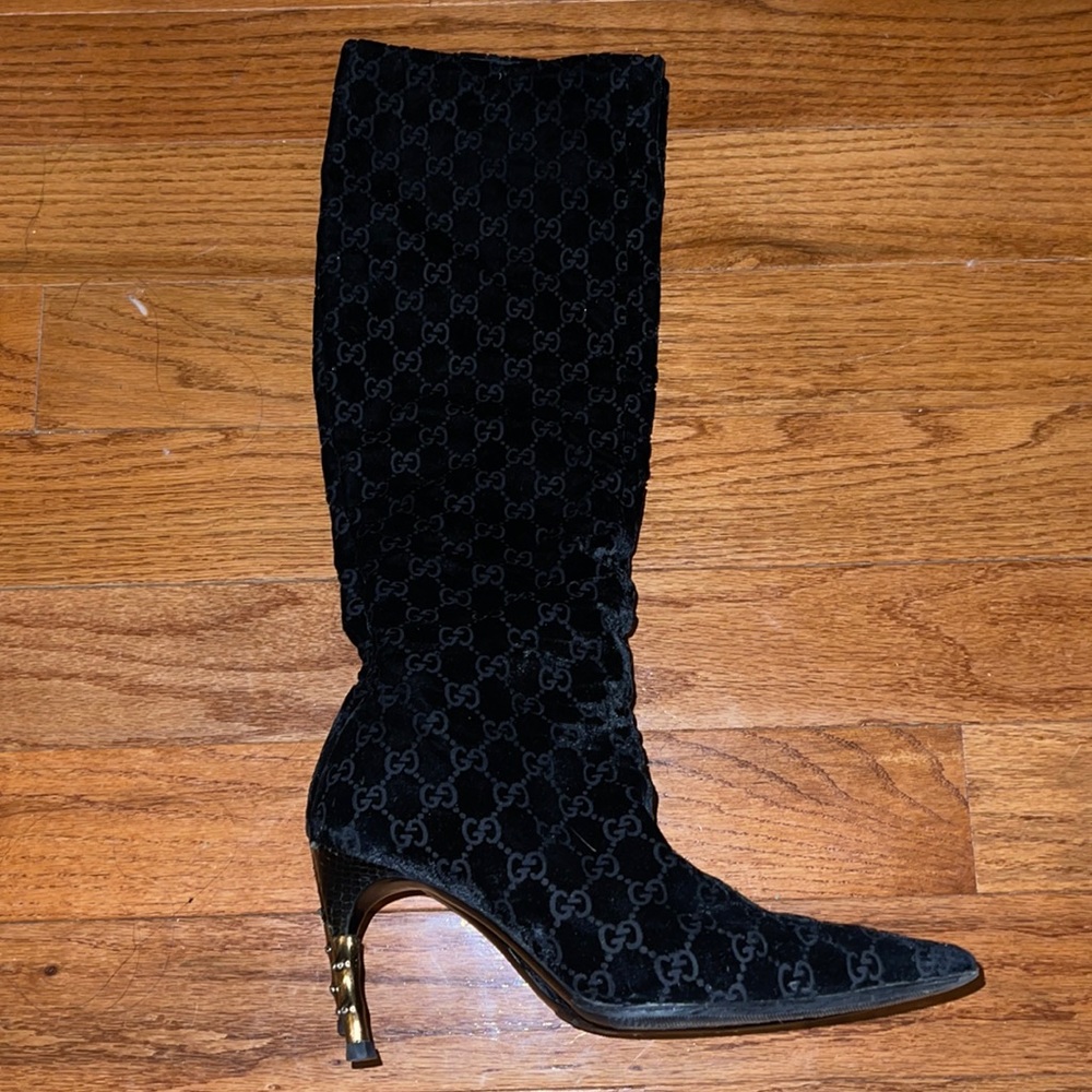RARE GUCCI Tom Ford 38.5